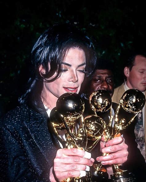 Michael jackson HQ photo 🖤1996 World Music Awards MONTE CARLO, MONACO ...