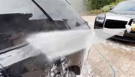 How to Wash a Car with a Pressure Washer