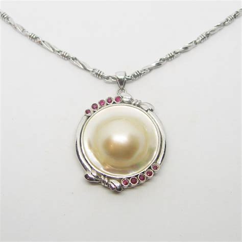 Mabe Pearl - Etsy