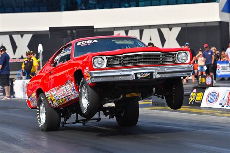 It’s Friday. Time to look at musclecars doing wheelies. - Hot Rod Network