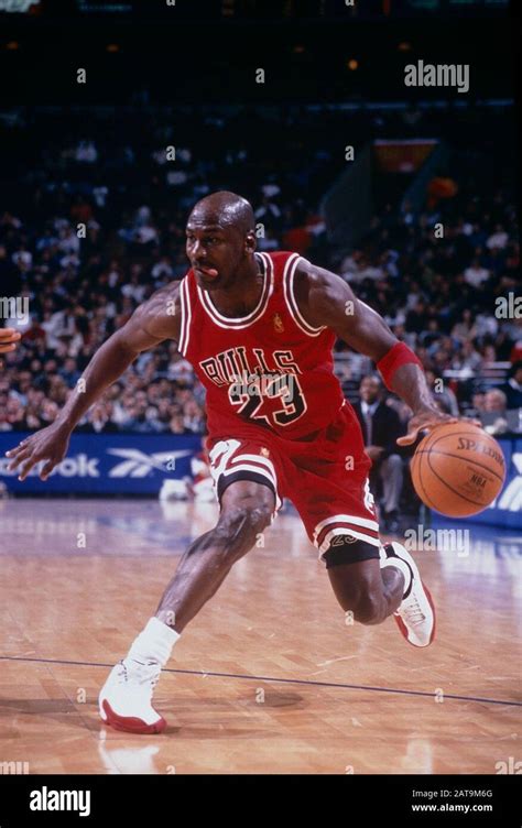 Michael Jordan of the Chicago Bulls 1997 Stock Photo - Alamy