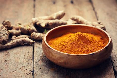 Turmeric Side Effects: How Safe Is It For Your Health? - EatLove.Live