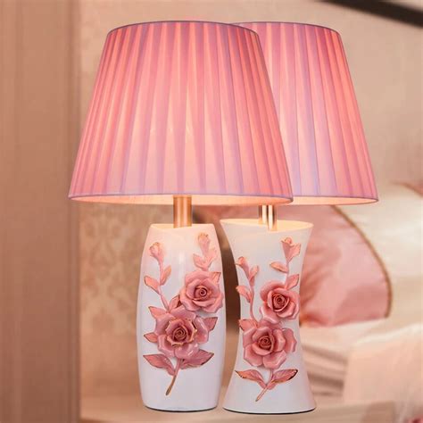 Modern Minimalist Wedding Room decor table lamps The European Romantic Bedroom Bedside Lamp ...
