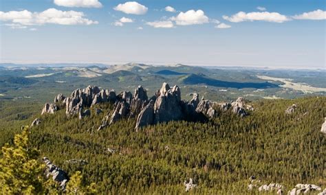 Places to Visit: Black Hills, South Dakota - AllTrips