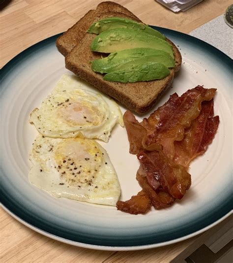 [Homemade] Over-Easy Eggs, Bacon, and Avocado Toast : r/food