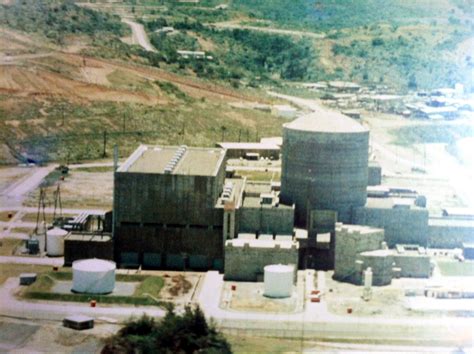 Commonwealth Avenue, Quezon City: Monuments in the Philippine Nuclear Research Institute ...