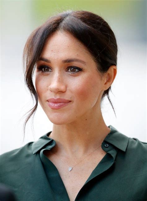 Les plus jolies coiffures de Meghan Markle /// #aufeminin #beaute #coiffure #Meg | Winter hair ...