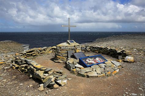 Martin Grace Photography | HMS Sheffield Memorial, Sea Lion Island ...