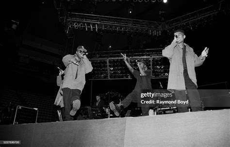 Singers Mr. Dalvin, Jo-Jo, K-Ci and DeVanté Swing of Jodeci performs... News Photo - Getty Images