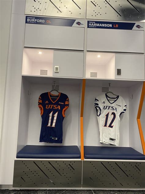 Look: UTSA opens new $40 million facility - Footballscoop