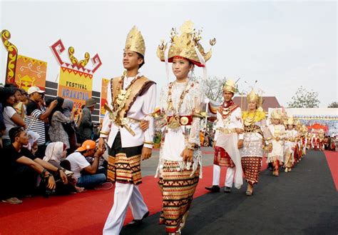 Status Sosial dalam Masyarakat Adat Lampung Pepadun - Indonesia Kaya