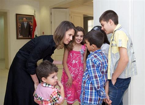 First Lady Asma al-Assad plays the kind-hearted humanitarian in Damascus | Daily Mail Online