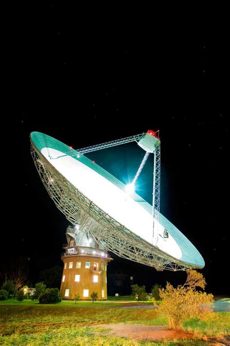 Parkes radio-telescope gets an upgrade