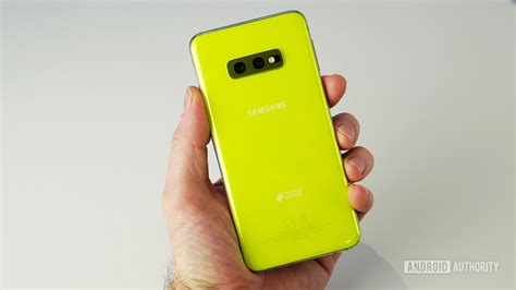 Samsung Galaxy S10e: Just a one-off experiment? - Android Authority