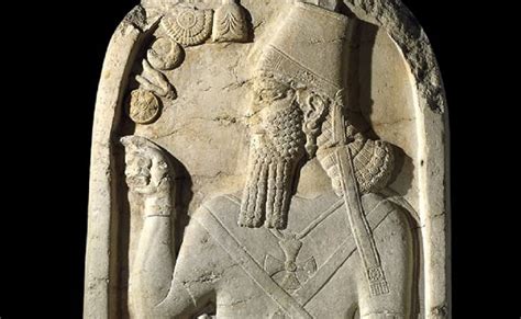 The sun god Shamash - SyriacPress