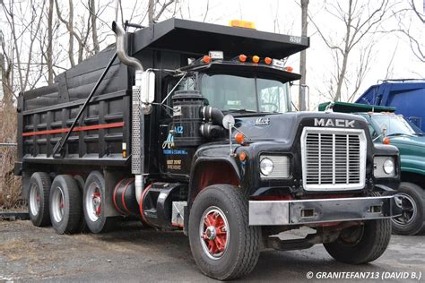 Mack R-Series Tri-Axel Dump Truck | Mack dump truck, Mack trucks, Trucks