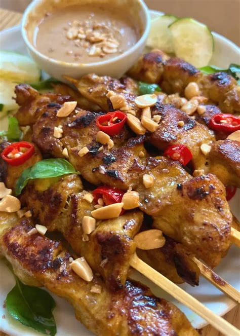 Thai Chicken Satay with Peanut Sauce - trychinesegoodies.com