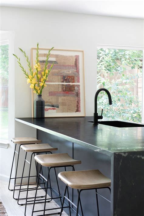 12 luxurious countertop designs for your dream kitchen | Housing News