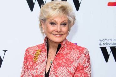 Angela Rippon Children: Does Angela Rippon Have Kids? - ABTC