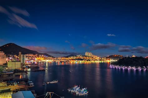 Nightlife in Yeosu - Yeosu travel guide - Go Guides