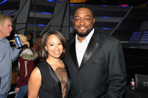 Photos: Meet The Longtime Wife Of NFL Coach Mike Tomlin - The Spun