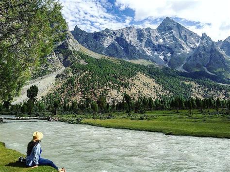 Mass tourism in Gilgit-Baltistan - Skardu.pk