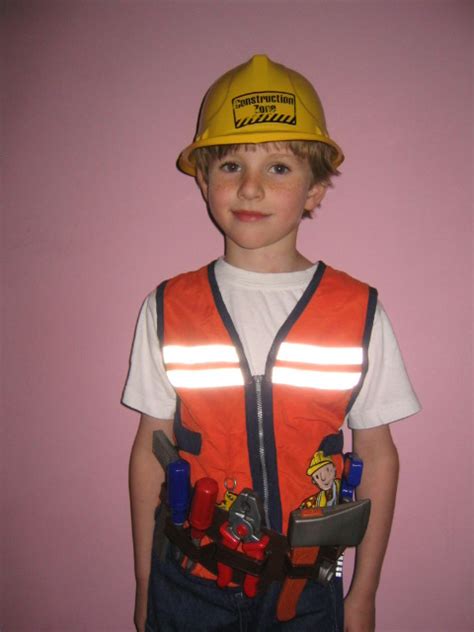 DIY Halloween Costume Bob the Builder