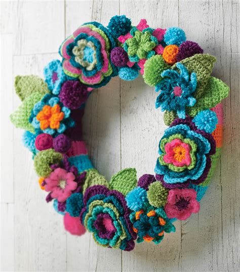 Crochet Flower Wreath Free Crochet Pattern ⋆ Crochet Kingdom