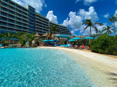 Margaritaville Beach Resort Fins Up Waterpark| Aquatics International Magazine