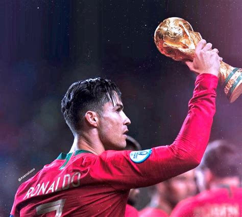 Vô địch World Cup 2022 - Cơ hội duy nhất để Ronaldo vĩ đại hơn Messi?
