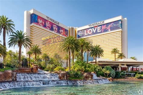 MGM Resorts To Sell Operations of The Mirage in Las Vegas