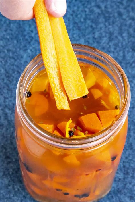 Pickled Carrots - Chili Pepper Madness