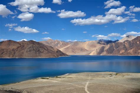 Pangong Lake, Ladakh : r/IndiaNonPolitical