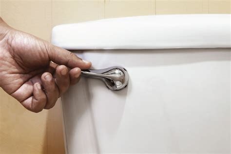 How to Fix a Toilet Handle: 3 Common Problems and How to Solve them