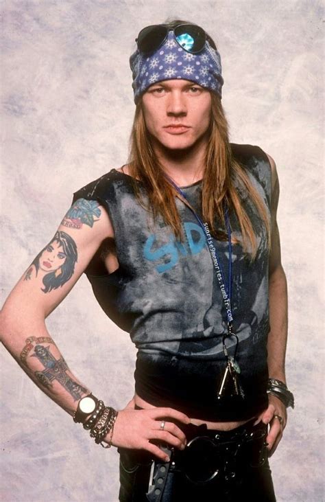 20 Amazing Photos of a Young and Hot Axl Rose in the 1980s