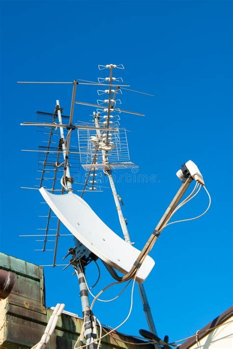 Analog Television Antenna And Tower Stock Photo - Image of sunshine, antenna: 16052428