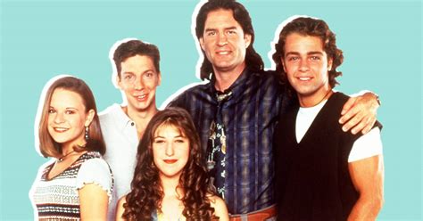 Mayim Bialik reunites with the 'Blossom' cast — see the pics