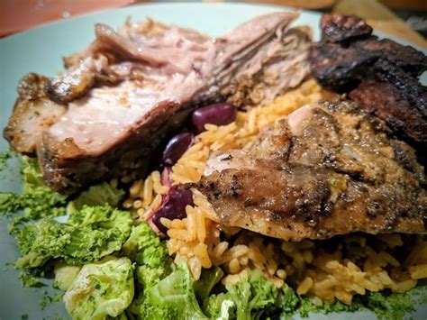 Pernil seasoned rice and beans broccoli #klout @cindycapo | Seasoned ...