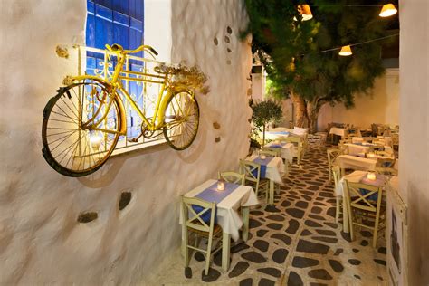 A Triumvirate of Tasty Stops on Naxos| travel.gr