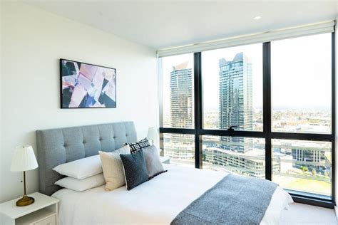 Melbourne Private Apartments - Collins Street Waterfront, Docklands ...