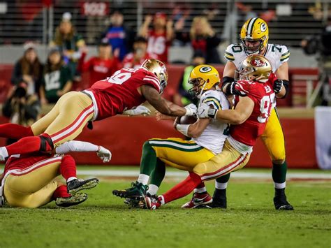 9 great images from the Packers' very not-great game against the 49ers