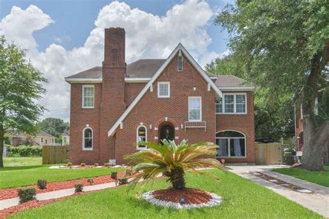 See inside Beyonce's early childhood Houston home