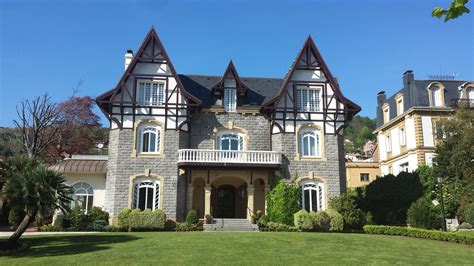 Free Images : mansion, building, chateau, palace, castle, facade, property, hotel, estate, manor ...