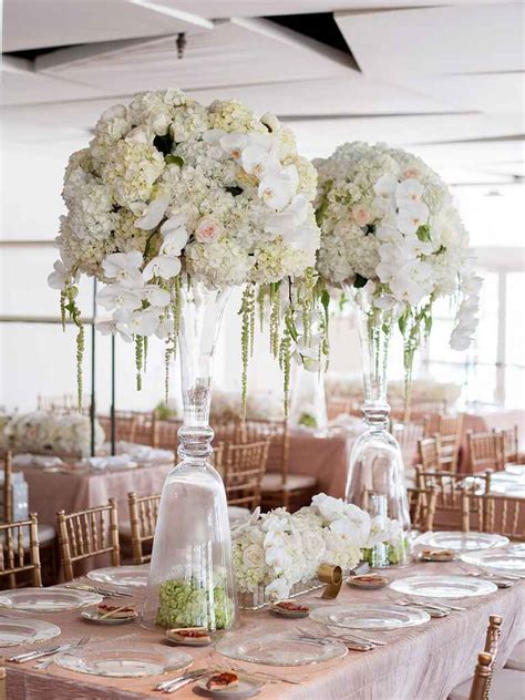 Stunning Tall Centerpieces for Wedding Receptions