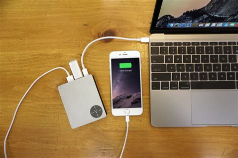 Voltus Gives The 12-Inch MacBook A Battery Boost, Two New USB Ports ...