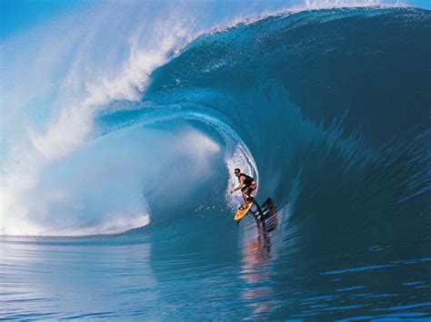 Surfing Wallpapers