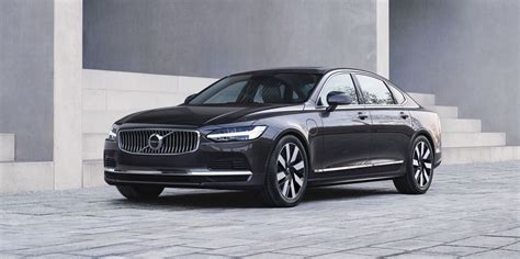 2023 Volvo S90 Review, Pricing, and Specs