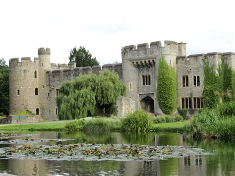 ALLINGTON CASTLE | English castles, Castle, Beautiful castles