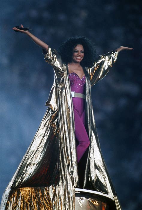 The Most Showstopping Super Bowl Halftime Outfits Of All-Time