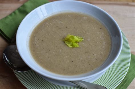 Playing with Flour: The minimalist chestnut soup